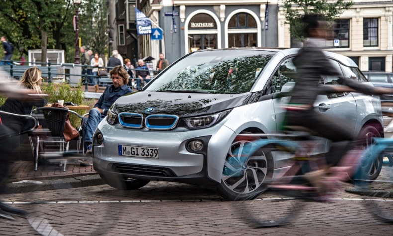 Elektrikli BMW i3 